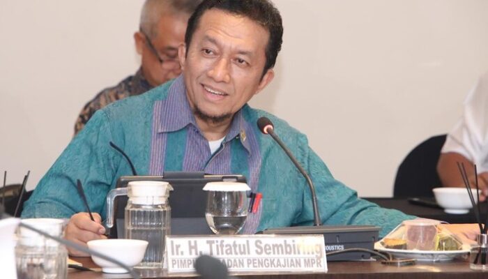 Revisi UUD 1945 Dikobarkan dalam FGD: MPR dan Akademisi Bersuara