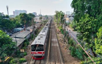 Gangguan di Stasiun Depok, KRL ke Jakarta dan Bogor Jalan Bergantian – Update 1