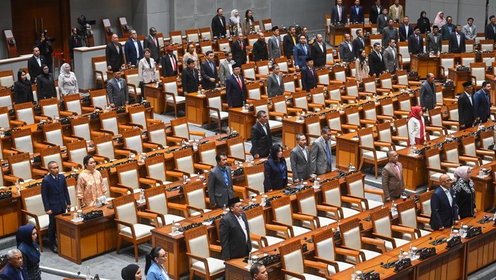 Ratna Sarumpaet: Dari Skandal Politik ke Kontroversi RUU Perkoperasian