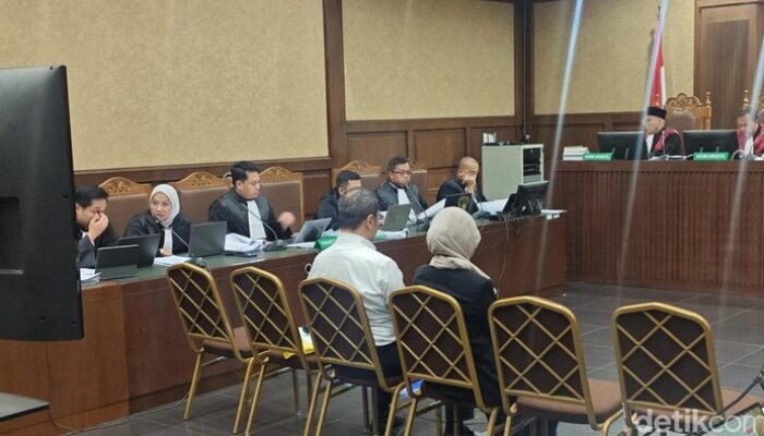 Saksi Kasus Minyak Mentah Rp 285 T Ngaku Pernah Diminta Hilangkan HP-Hapus Chat – Update 2