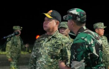 Panglima TNI Tinjau Latihan Terjun Malam di Bangka, Benarkah Kesiapsiagaan Wilayah Terjamin?