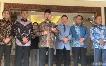 Komisi Polri Tolak Roy Suryo di Audiensi, Jimly Terang-terangan Jawab