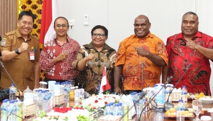 “Percepatan Pembangunan di Papua Tengah, Inisiatif Wamendagri Ribka yang Menjanjikan Perubahan Besar”