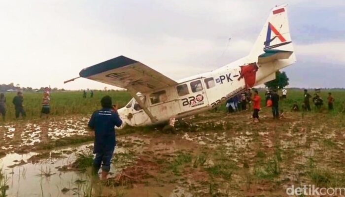 Pesawat Cessna Kecelakaan di Karawang: Kesaksian Warga yang Menyadari Hilangnya Kendali