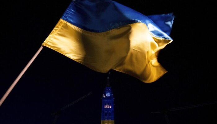 “Ukraina Berhadap-Hadap dengan Harga Mahal dalam Draf Damai dengan Rusia”