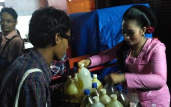“Gen Z Ngaku Kebudayaan, Tapi ‘Party Jamu’ di Medsos Hanya Jadi Trending Tanpa Makna”