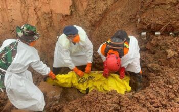 Pencarian Korban Longsor Cilacap Resmi Ditutup, 2 Orang Belum Ditemukan: Tragedi yang Mengguncang Hati