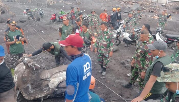 Waspadai! 477 Warga Terjebak di Pengungsian karena Potensi Banjir Lahar Dingin Semeru