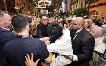 Ganggu Ariana Grande, WN Australia Kena Sanksi Deportasi dan Pencemplakan