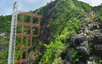 Gubernur Bali: 5 Pelanggaran Proyek Lift Kaca Nusa Penida Mengancam wisata Bali!