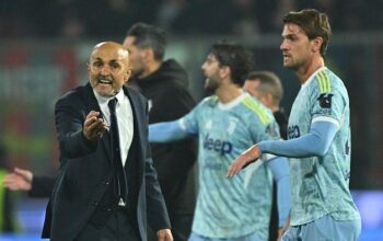“Spalletti: Kegagalan Juventus因Terlambatnya Perubahan Pemain!”