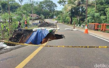**Jalur Ciamis-Cirebon Berhenti Total因Jembatan Cikaleho Ambruk Kembali!**