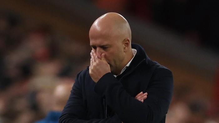 Liga Inggris: Arne Slot, Kandidat Kedua untuk Pemecatan Manajer yang Mengejutkan!