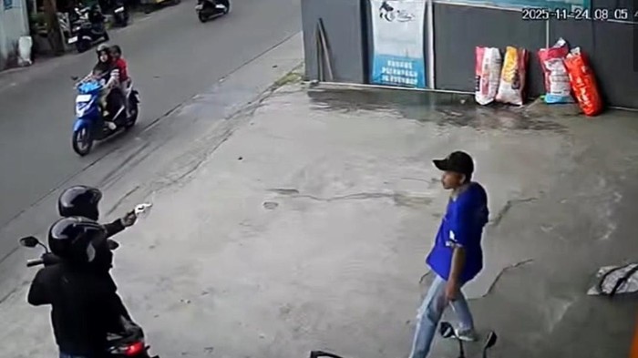 Heboh! Aksi Maling Motor di Depok Viral, Pelaku Pakai Pistol Menodong Warga