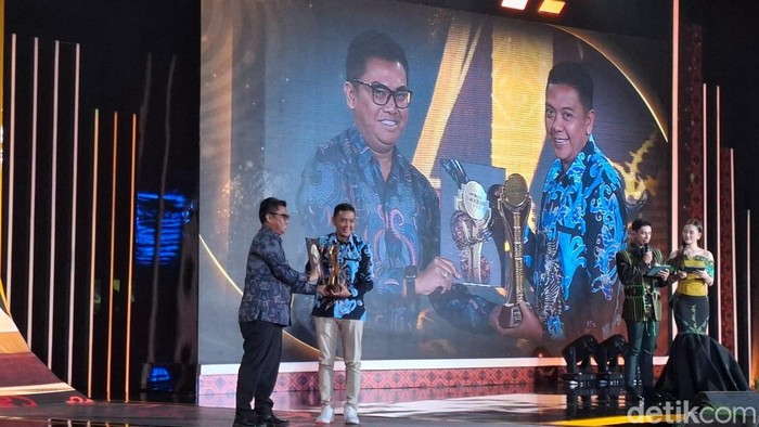 Dari Pluralisme ke Kesejahteraan, Muhammad Fawait Raih Pujian di detikcom Awards 2025