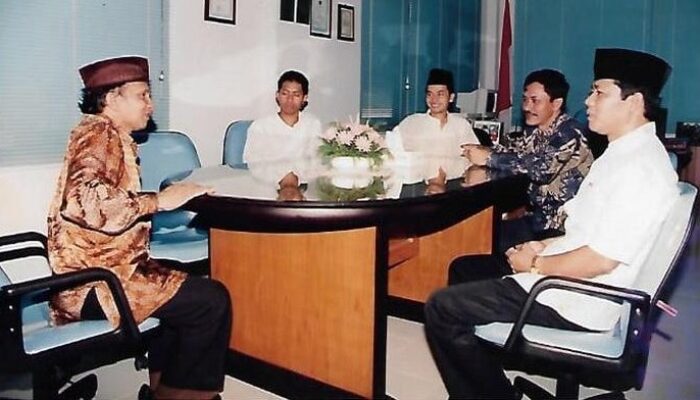 Mardiono Sempat Gandeng Amien Rais Bangun Lembaga Keuangan Mikro Syariah – Update 2