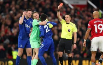 Moyes Backs Gueye’s Tackle as Everton Battles MU in High-Stakes Rivalry