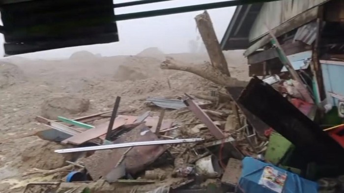 Banjir Bandang Terjang Humbang Hasundutan Sumut, 2 Orang Tewas dalam Bencana Mengerikan