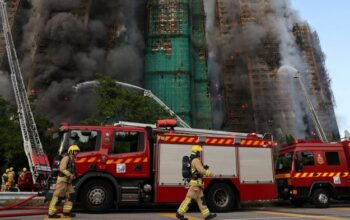 Kebakaran Maut di Hong Kong: 3 Pria Ditangkap, Pertanyaan Besar Tentang Keamanan Apartemen