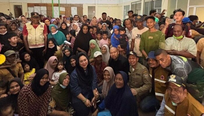 Dukung Korban Banjir, Titiek Soeharto-Didit: Insyaallah Kami Bantu