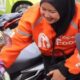 Viral Lady Ojol ‘Narik’ Bawa Anak, Polwan Polres Depok Beri Apresiasi – Update 1