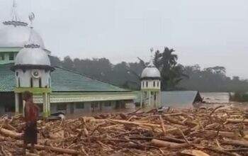 Banjir Membuat Desa Sekumur di Aceh Tamiang Hancur, Hanya Masjid yang Berdiri