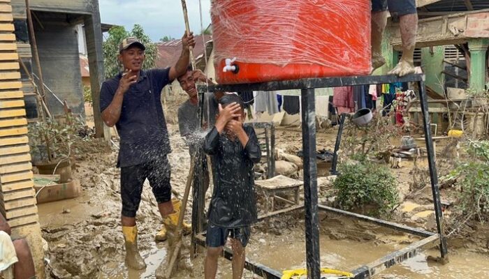 627 Tandon Air dari Polri Siapkan Harapan untuk Korban Bencana di Aceh Tamiang