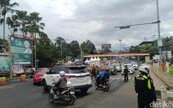 Tren Lalin di Bogor: One Way ke Puncak Berakhir, Simpang Gadog Padat!