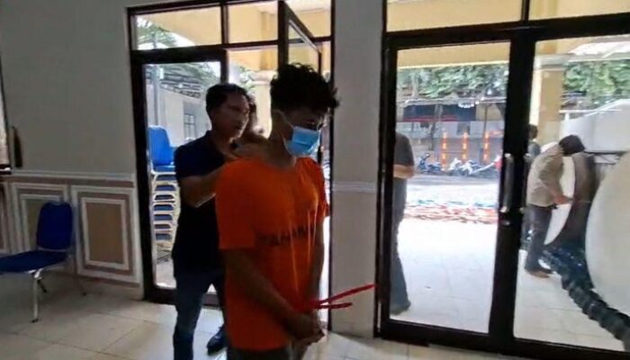 Sosok Peneror Bom ke 10 Sekolah Depok Ternyata Mahasiswa Jurusan IT – Update 2