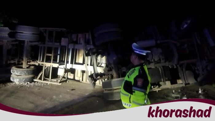 Tragedi Truk Kayu di Pandeglang: Overload Bikin Terguling saat Nanjak